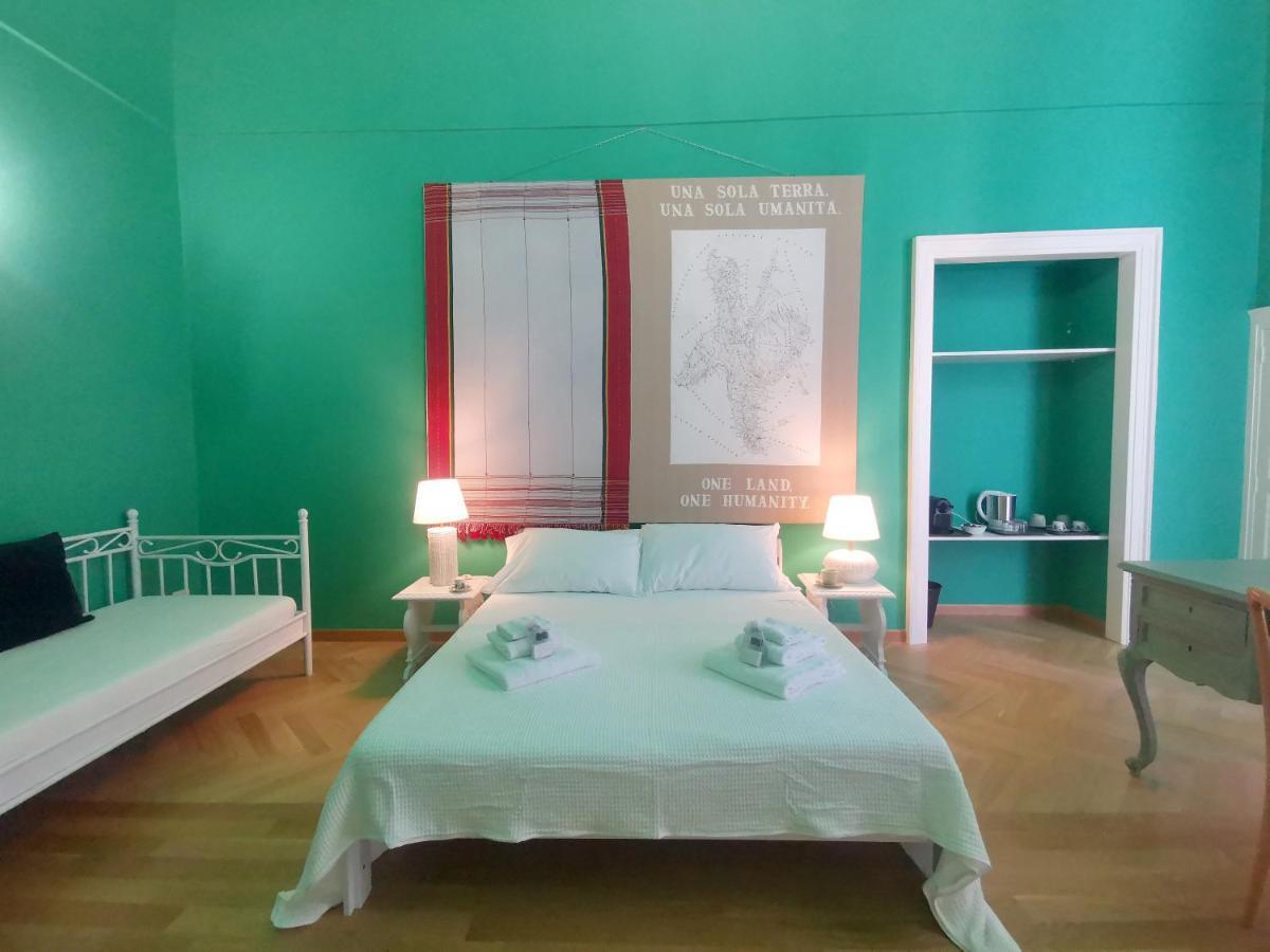 Speciale Tarshito Guesthouse Bari Exterior foto